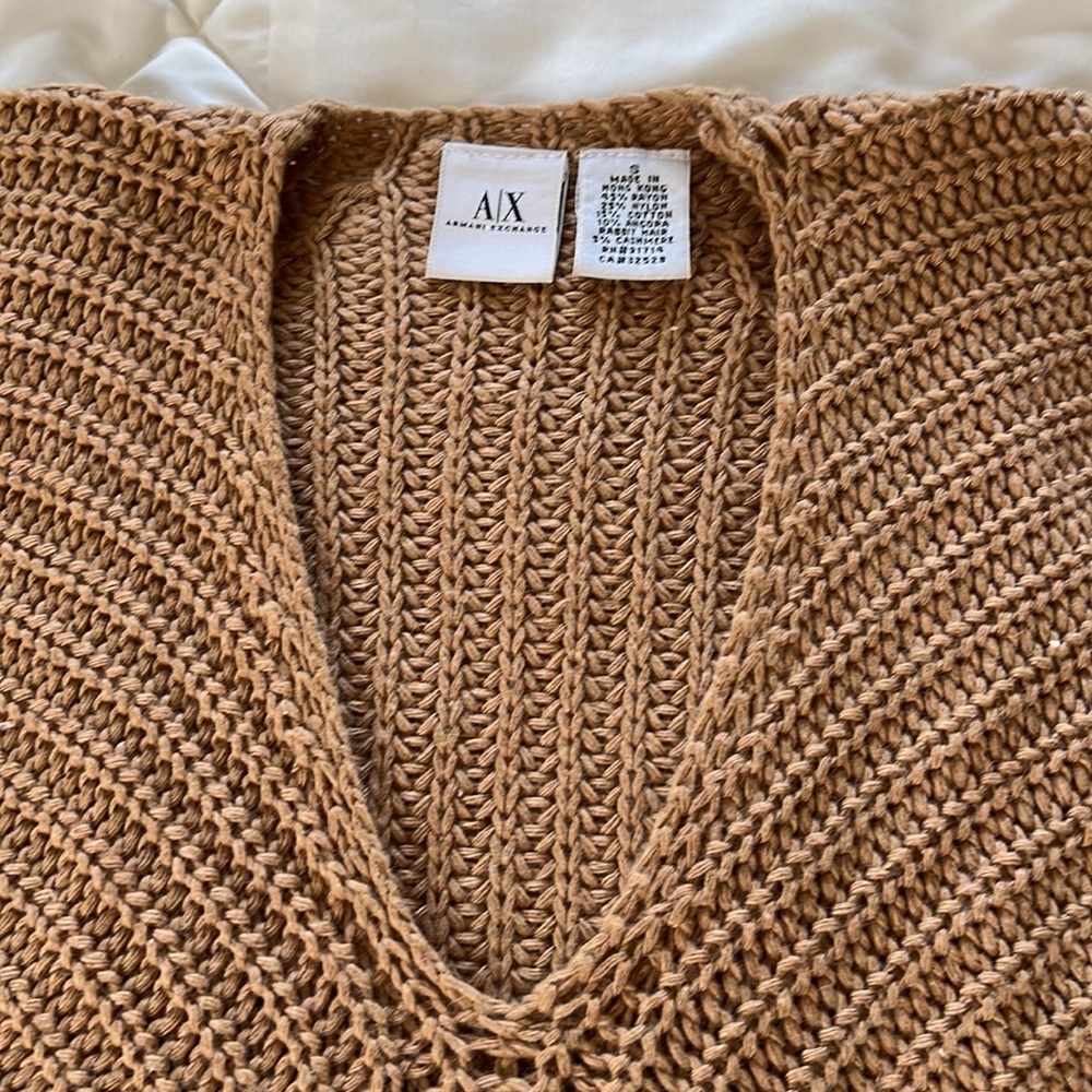 A/X ARMANI EXCHANGE knit short sleeve top in neutral tan scoop neck size Small
